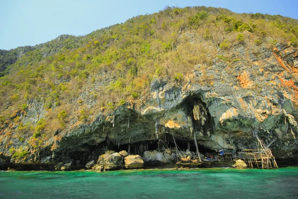 ピピ島、クラビ、タイでバイキング ケープ — ストック写真