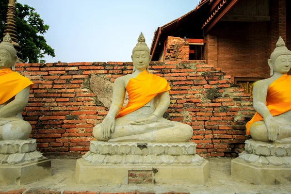 Socha Buddhy ve Wat Yai Chai Mongkol. Ayuttaya, Thajsko — Stock fotografie