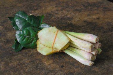 havlıcan, Bergamot yaprakları ve Limon otu