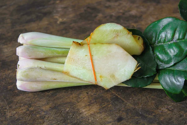 Havlıcan, Bergamot yaprakları ve Limon otu — Stok fotoğraf