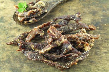 kurutulmuş sığır - ev yapımı kuru baharatlı et iyileştirdi.