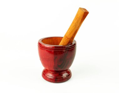 Beyaz arka plan üzerinde izole havaneli ile harç