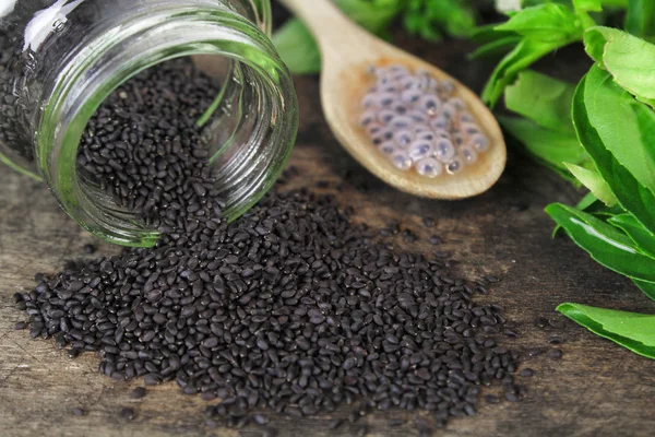 Raw basil seed, herb in Thai, aids digestion as a laxative — Stock Photo, Image