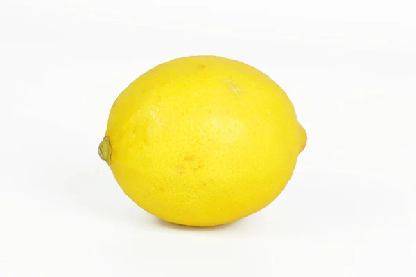 Fresh lemon whole and slice with lemon leaf — Stock Photo, Image