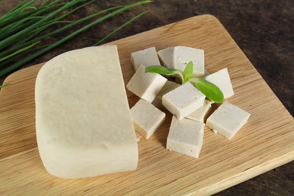 Soya fasulyesi ve soya protein iyi bir kaynaktır