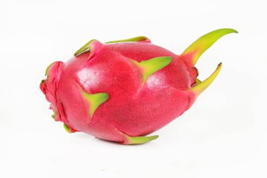 Dragon meyve, beyaz eti ve kırmızı kabuğu