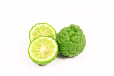 Güney Afrika'da bir kabile kireç ve Güney Afrika'da bir kabile kireç yaprak beyaz arka plan üzerinde