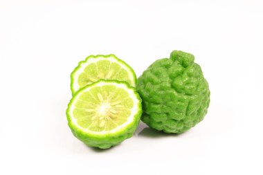 Güney Afrika'da bir kabile kireç ve Güney Afrika'da bir kabile kireç yaprak beyaz arka plan üzerinde