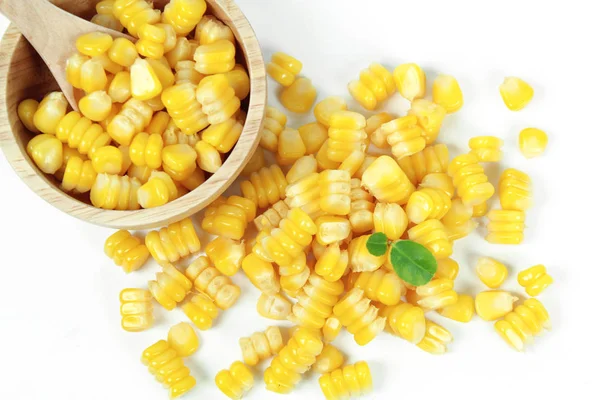 Yellow sweet corn isolated on white background — Stock Photo, Image