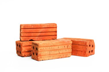 Beyaz arka plan üzerinde eski bir kırmızı tuğla