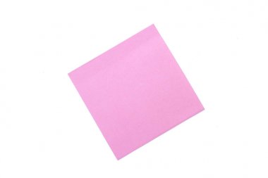 pembe yapışkan not izole beyaz arka plan üzerinde