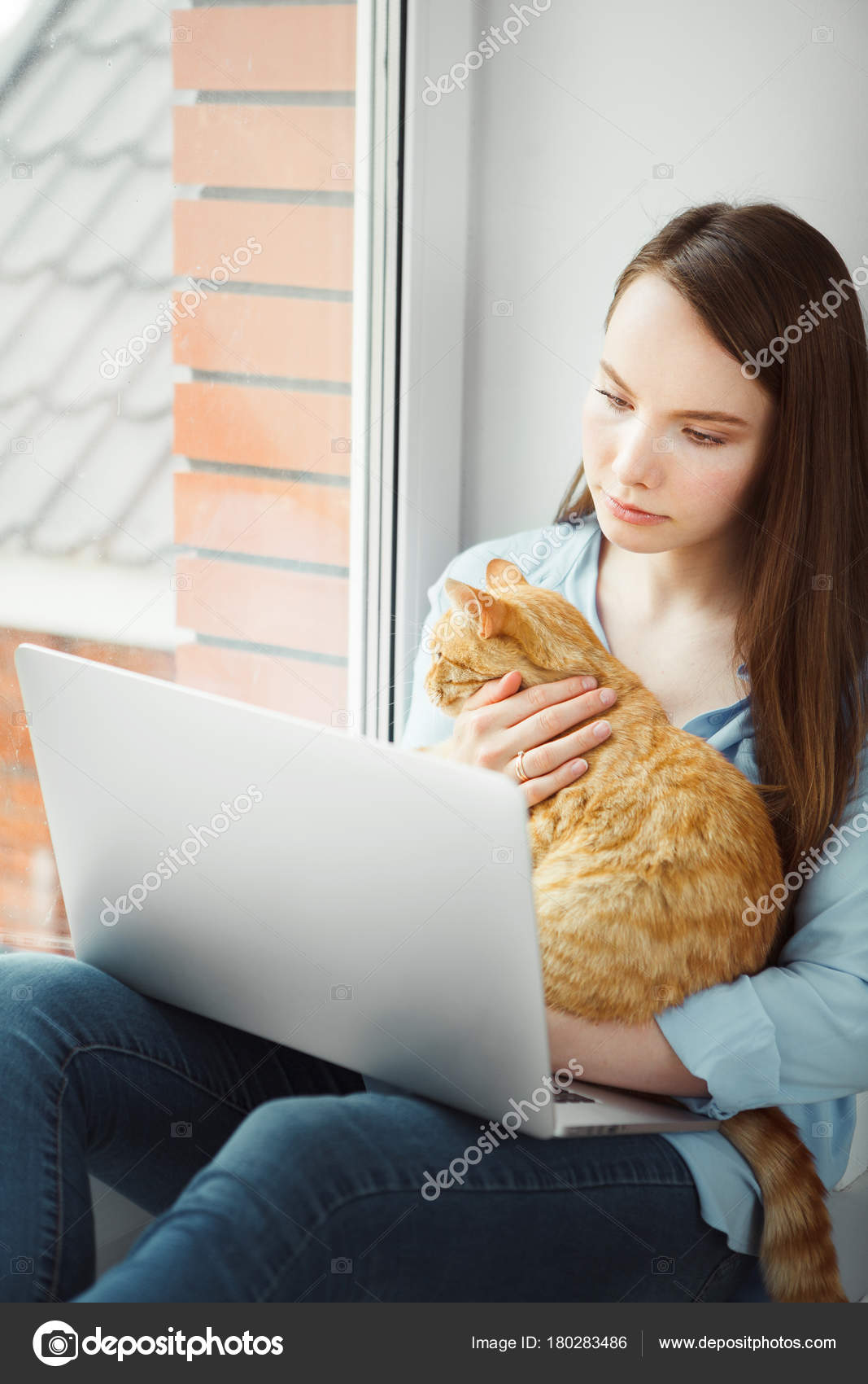 Fille chatte PICT