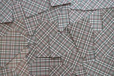 Dağınık iskambil kartları. Kart oynamanın ters tarafı. Özgeçmiş. Tepeden görünüm..