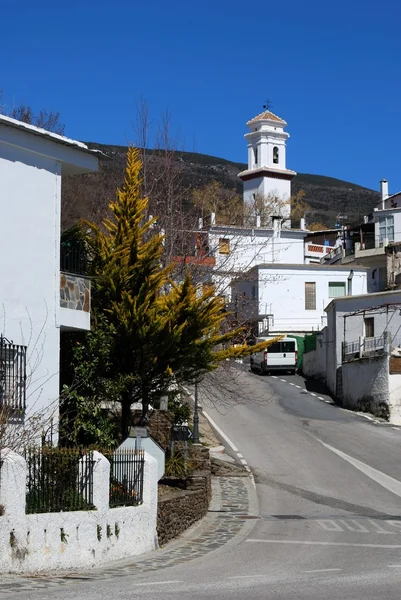 Eglise dans le centre du village, Pitres, Espagne . — Photo