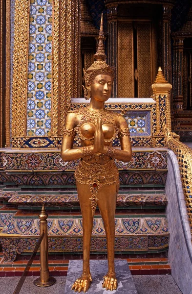 Großer Palast (phra borom maha ratcha wang), bangkok, thailand. — Stockfoto