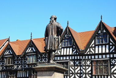 Clive of India statue (Robert Clive) in the Square with timber framed buildings to the rear, Shrewsbury. clipart