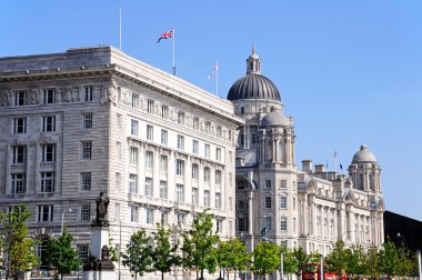 İki üç Graces oluşan Liverpool bina bağlantı noktası ve Cunard Binası, Liverpool, İngiltere.