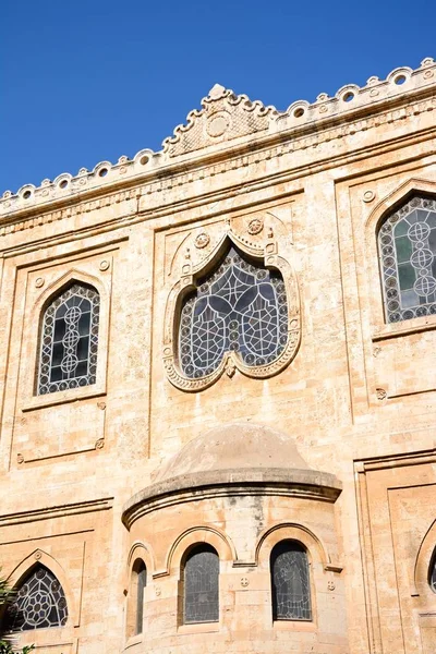 Vista de la iglesia de San Tito en Pl Agiou Titou, Heraklion, Creta . — Foto de Stock