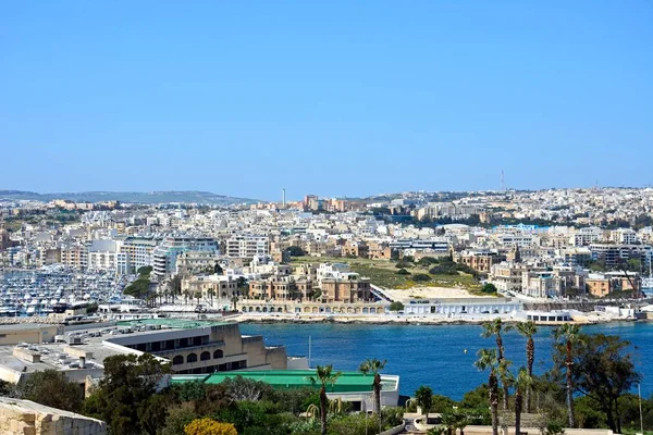 Mot Senglea och Vittoriosa sett från Valletta, Malta. — Stockfoto