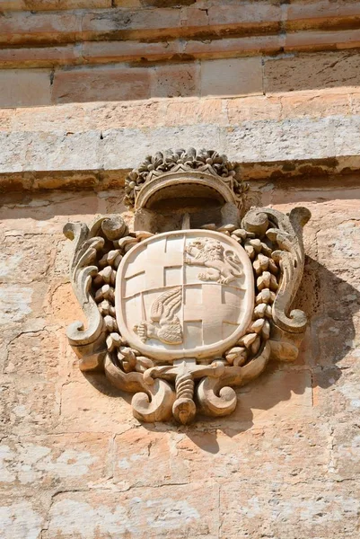 Címer a város kapuja, Mdina, Málta. — Stock Fotó