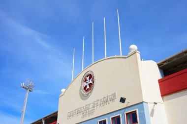 Yüzüncü yıl Stadı, Attard, Malta önden görünümü.