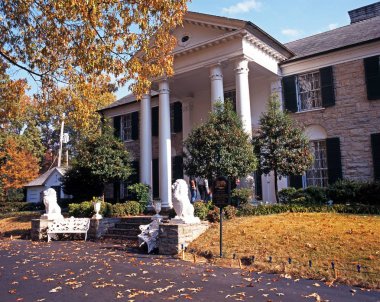 Graceland, ev Elvis Presley, Sonbahar, Memphis, ABD sırasında önden görünümü.