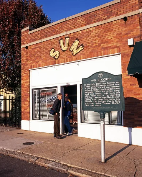 Framifrån av Sun studion längs Union Avenue, Memphis, Usa. — Stockfoto