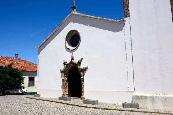 Blick auf die Mutterkirche in der Stadt, monchique, portugal. — Stockfoto