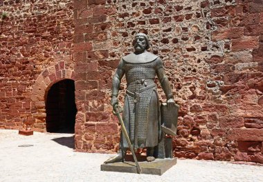 Sancho heykeli ben kalenin Silves, Portekiz dışında.