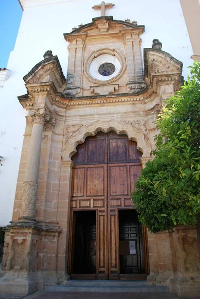 Entrance to Santa Maria church in the old town, Marbella, Spain. — Stock Photo, Image