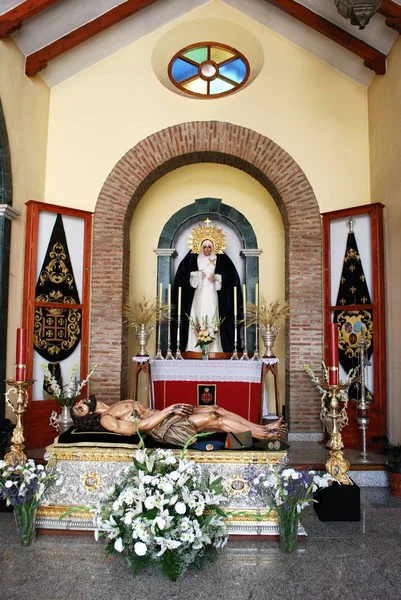 Lichaam van Christus heiligdom in de kapel van het Heilig Graf, Marbella, Spanje. — Stockfoto