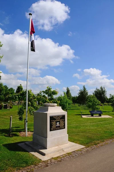 10th Royal Hussars Memorial, National Memorial Arboretum, Alrewas, Reino Unido . — Foto de Stock