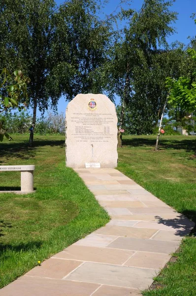 Memorial de la Asociación de Veteranos de Malaya y Borneo, National Memorial Arboretum, Alrewas, Reino Unido . — Foto de Stock