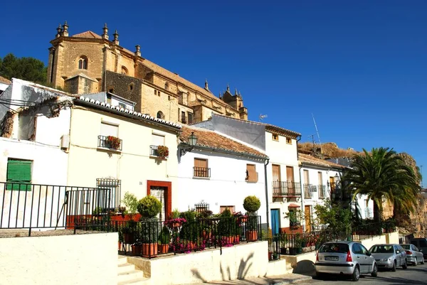 Pohled na kostel Santa Maria s výhledem na město, Antequera, Španělsko. — Stock fotografie