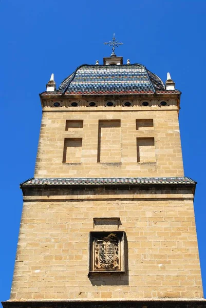 西班牙 安达卢西亚 尤贝达 贾恩省 西欧国家 圣地亚哥Hoispital钟楼的瓷砖圆顶景观 — 图库照片