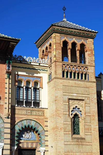 人気のある美術館タワー Museo Artes Costumbres Populare セビリア アンダルシア スペイン ヨーロッパ — ストック写真