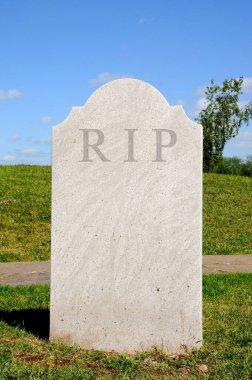 Düz gri desenli mezar taşı RIP harfli, İngiltere.