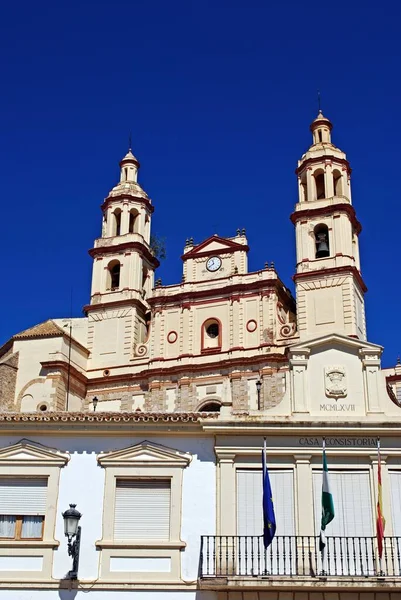 Vista Del Ayuntamiento Con Iglesia Parroquial Nuestra Señora Encarnación Retaguardia — Foto de Stock