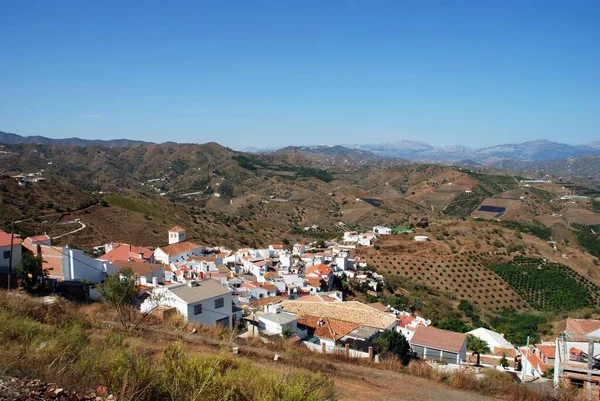 Vista Aldeia Branca Campo Circundante Iznate Província Málaga Andaluzia Espanha — Fotografia de Stock
