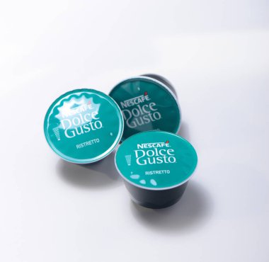 Milan, İtalya - 19 Şubat 2017 - Nescafe Dolce Gusto - ristretto kahve kapsül. Nescafe kahve kapsül birçok farklı türde biri.