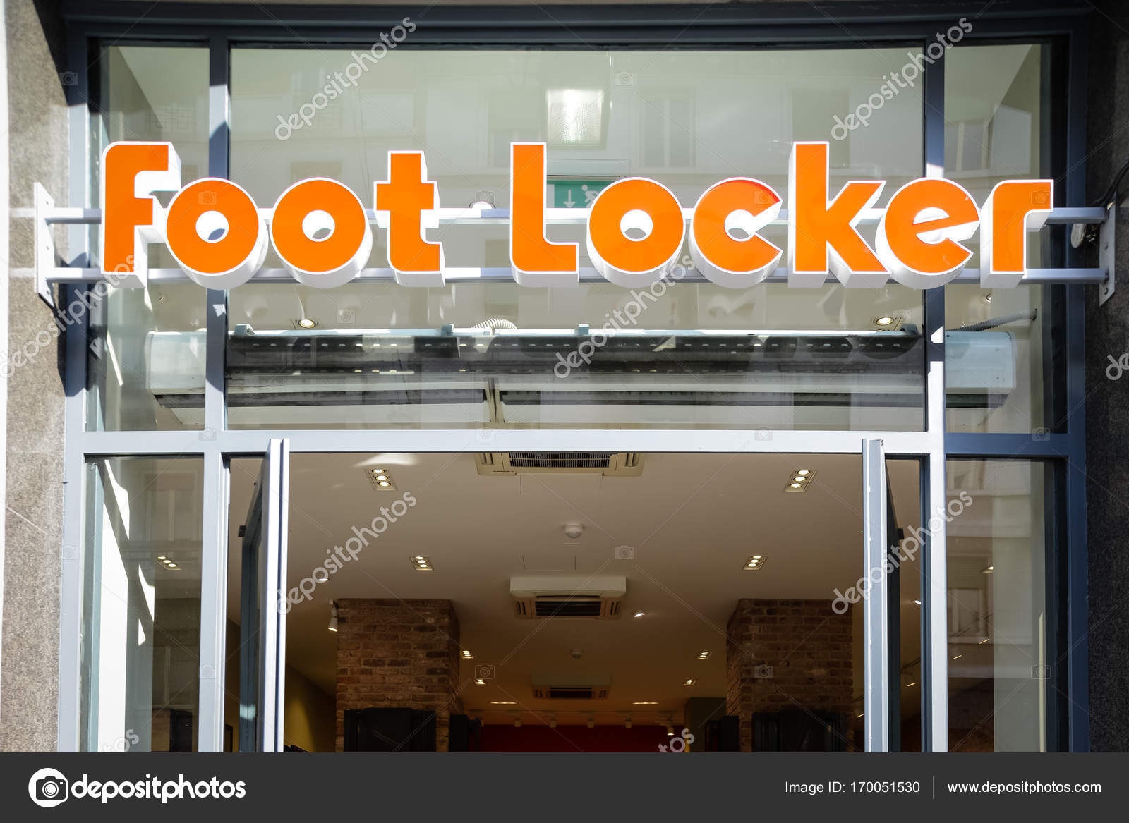 footlocker milan