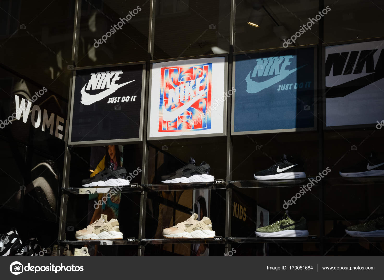 footlocker milan