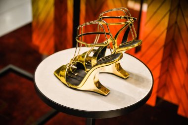 Milan, İtalya - 24 Eylül 2017: Zanotti mağaza Milano'da. Burak