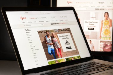 Milan, İtalya - 2017:6 7 Mayıs pm Web sitesi ana. Bir moda olduğunu
