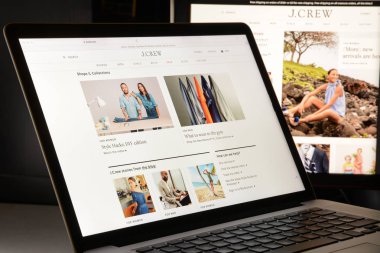 Milan, İtalya - 7 Mayıs 2017: J Crew marka Web sitesi ana. Have 