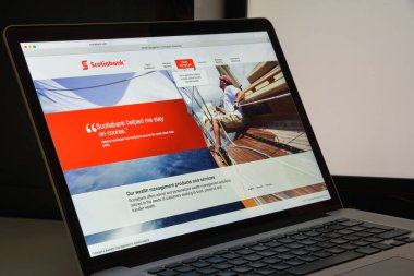 Milan, İtalya - 10 Ağustos 2017: Scotiabank banka Web sitesi ana sayfa