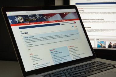 Milan, İtalya - 10 Ağustos 2017: State.gov web sitesi ana. Stat