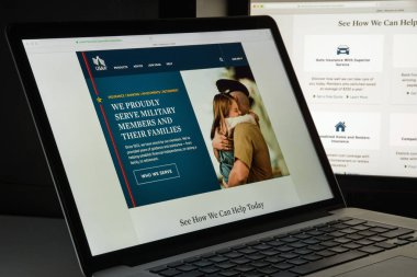 Milan, İtalya Usaa 10 Ağustos 2017:-Web sitesi ana. Bir T.