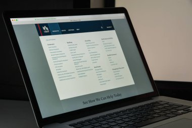 Milan, İtalya Usaa 10 Ağustos 2017:-Web sitesi ana. Bir T.