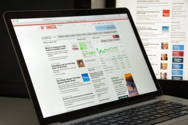 Milan, İtalya - 10 Ağustos 2017: Morningstar Web sitesi ana. Mo
